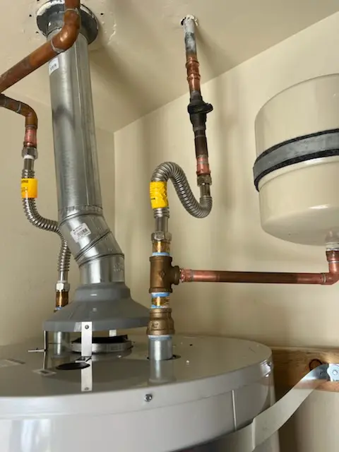 Water heater installation and plumbing repair in Strawberry Farms